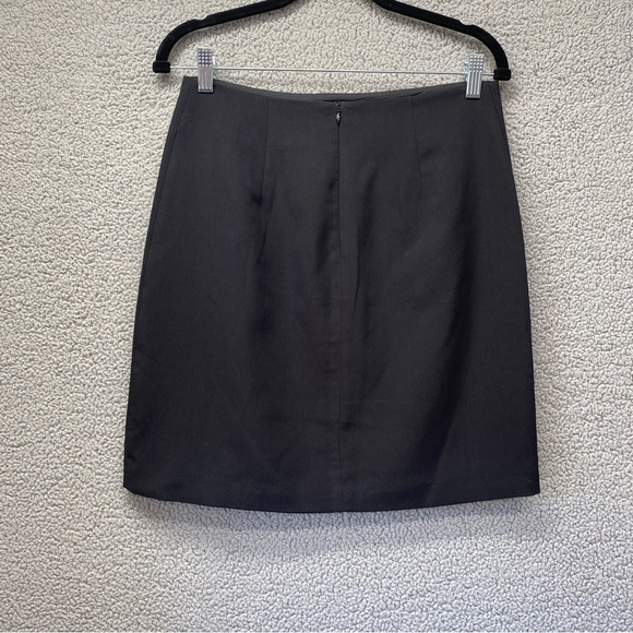 Joie Black Mini Skirt Closet Staple Minimalist Sz 4 - Picture 3 of 7